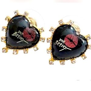 Vintage Y2K Betsey Johnson black heart earrings